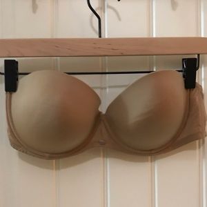 Calvin Klein Lined Strapless Convertible Bra